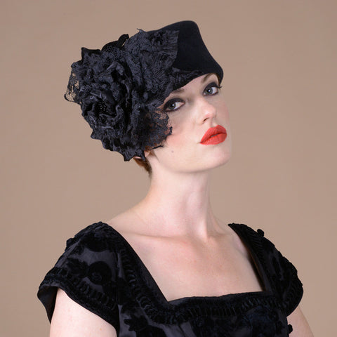 8308CKV Cossack, black